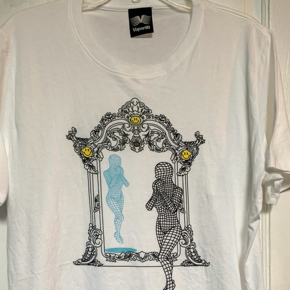Brand new Vapor95 t shirt
